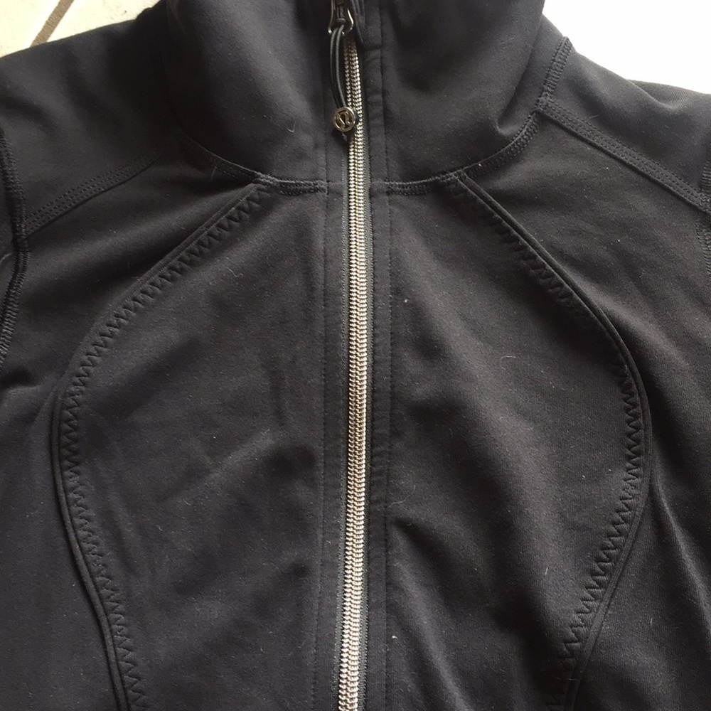 Lululemon black jacket